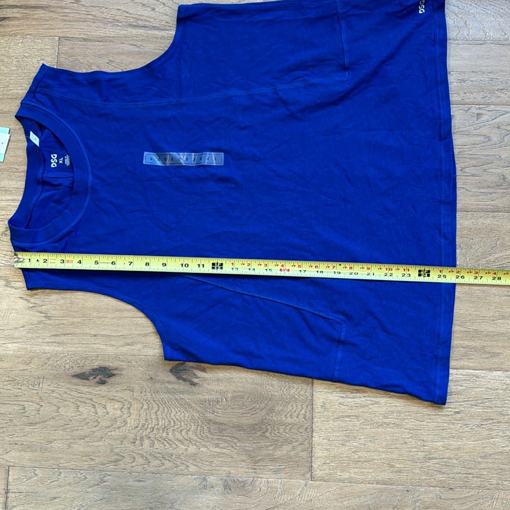 NWT Women’s XL Retro Muscle Tank DSG Cobalt Punch - Picture 12 of 12